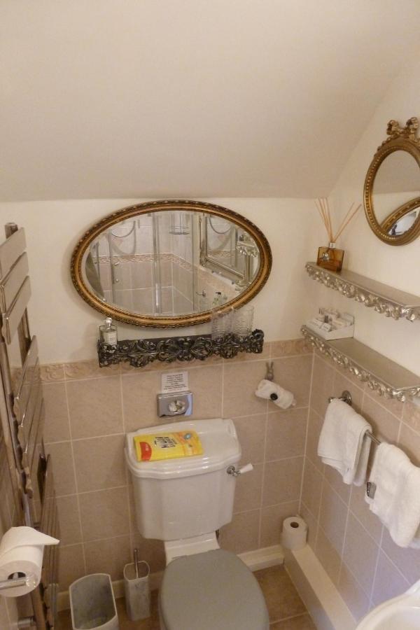 Newark Lodge Guest House ภายนอก รูปภาพ