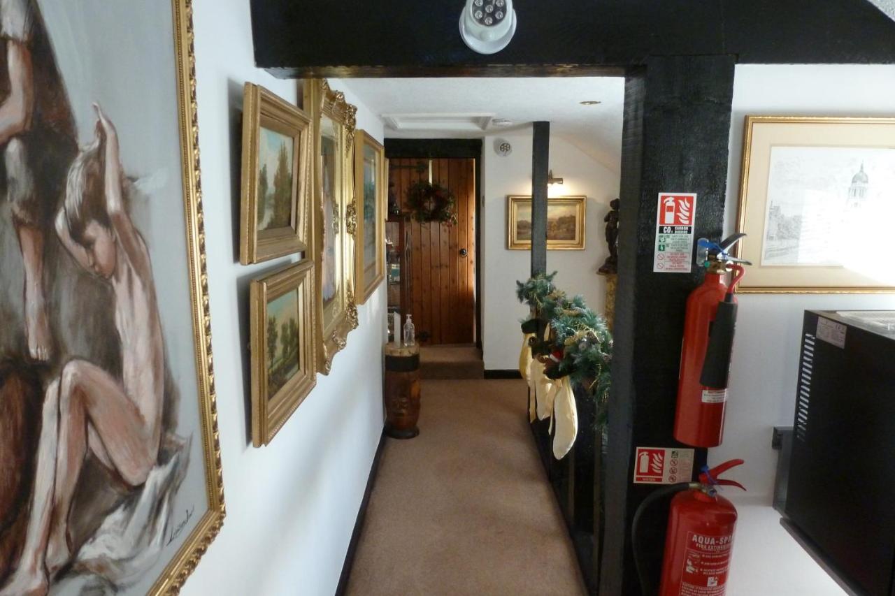 Newark Lodge Guest House ภายนอก รูปภาพ
