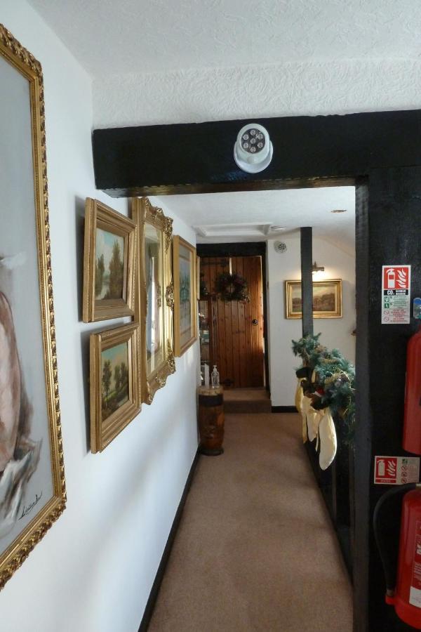 Newark Lodge Guest House ภายนอก รูปภาพ